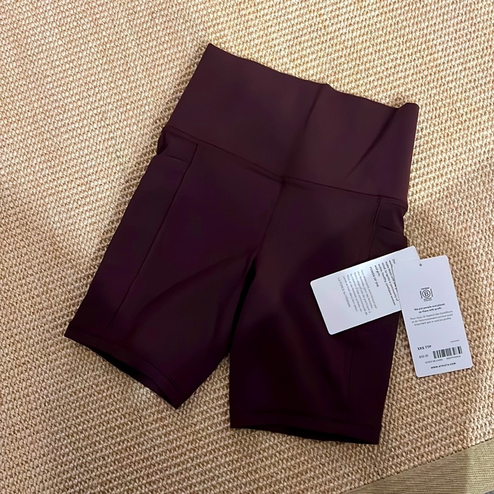 brand new w/ tag athleta spandex 7” bike shorts
